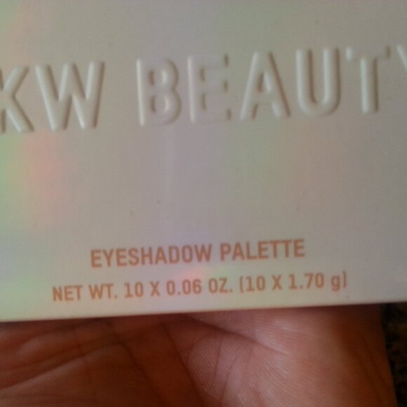 KKW Beauty Crystalized EyeShadow Palette Makeup Kit - Picture 7 of 14